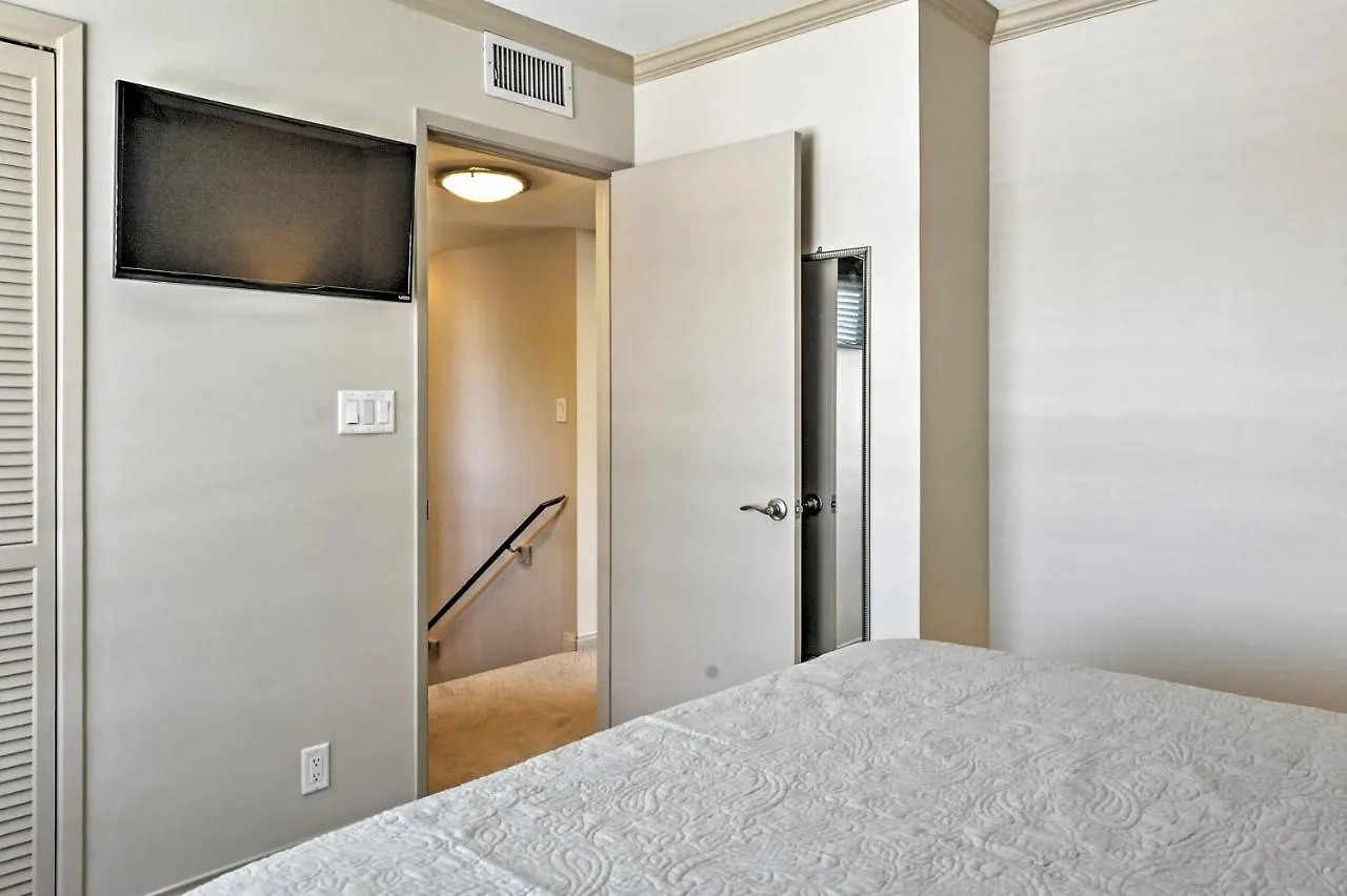 Holiday home Stunning Home With Private Oasis - 1 Half Mile To Strip Las Vegas