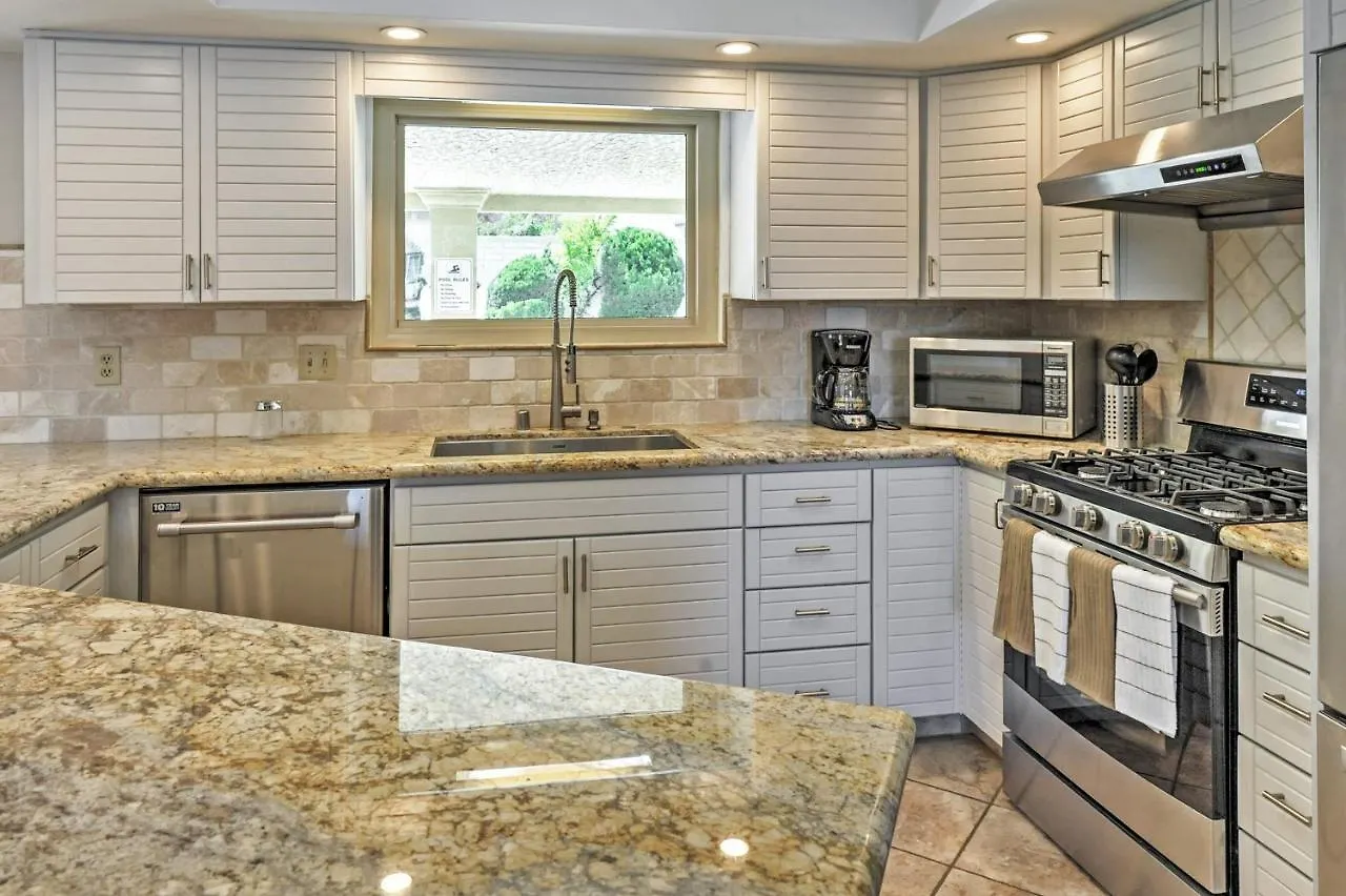Holiday home Stunning Home With Private Oasis - 1 Half Mile To Strip Las Vegas
